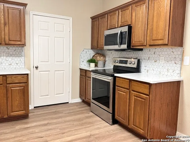 $330,000 | 109 Lieck Cove, Cibolo, TX 78108