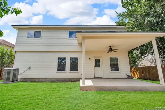 $330,000 | 109 Lieck Cove, Cibolo, TX 78108