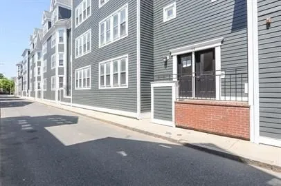 $3,495 | 128 Tudor Street, Unit G, Boston, MA 02127