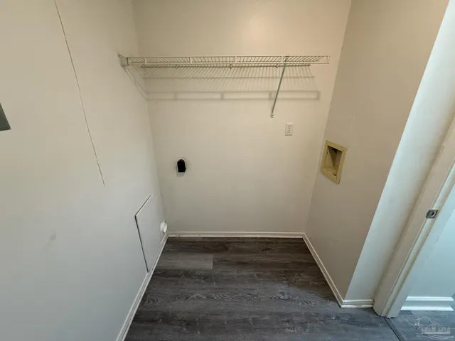 a view of a walk in closet