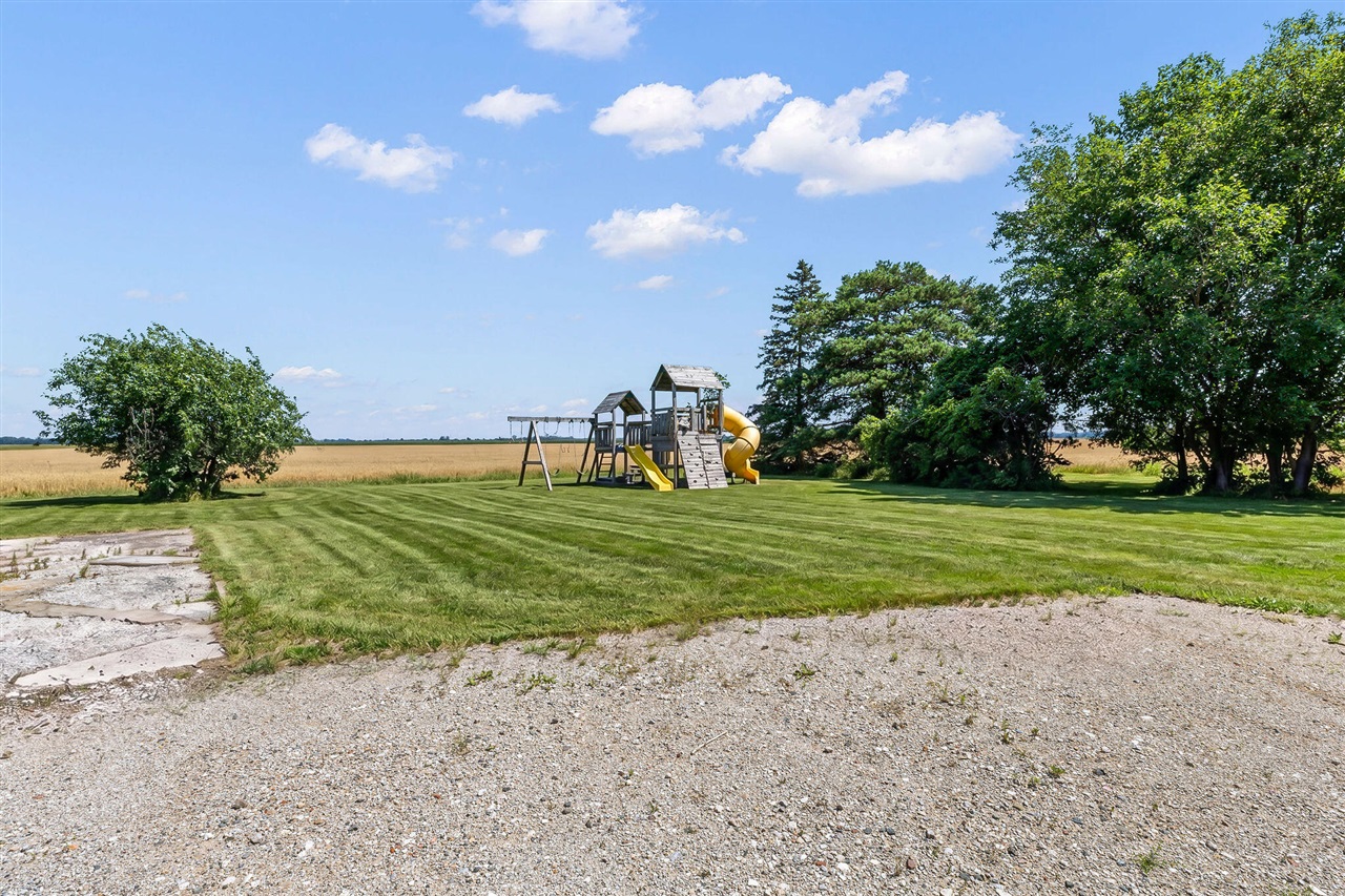 3520 North Towerline Road Saginaw, MI 48601 - Photo 24 of 31 Gallery Image 24
