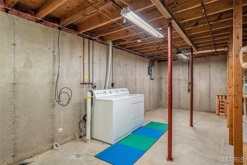 521 Spring Glen Drive Ballwin, MO 63021 - Photo 14 of 17