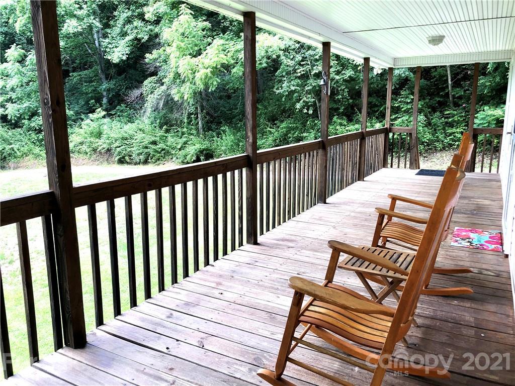 655 W Road Hot Springs, NC 28743 - Photo 2 of 35 Gallery Image 2