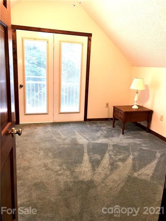 655 W Road Hot Springs, NC 28743 - Photo 17 of 35 Gallery Image 17