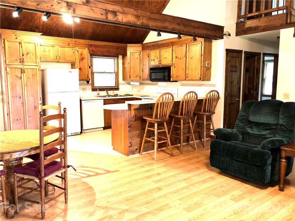 655 W Road Hot Springs, NC 28743 - Photo 8 of 35 Gallery Image 8