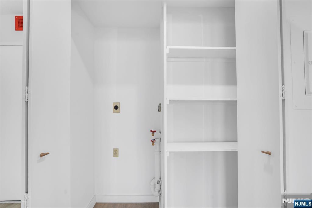 1055 River Road, Unit 809 Edgewater, NJ 07020 - Photo 12 of 38