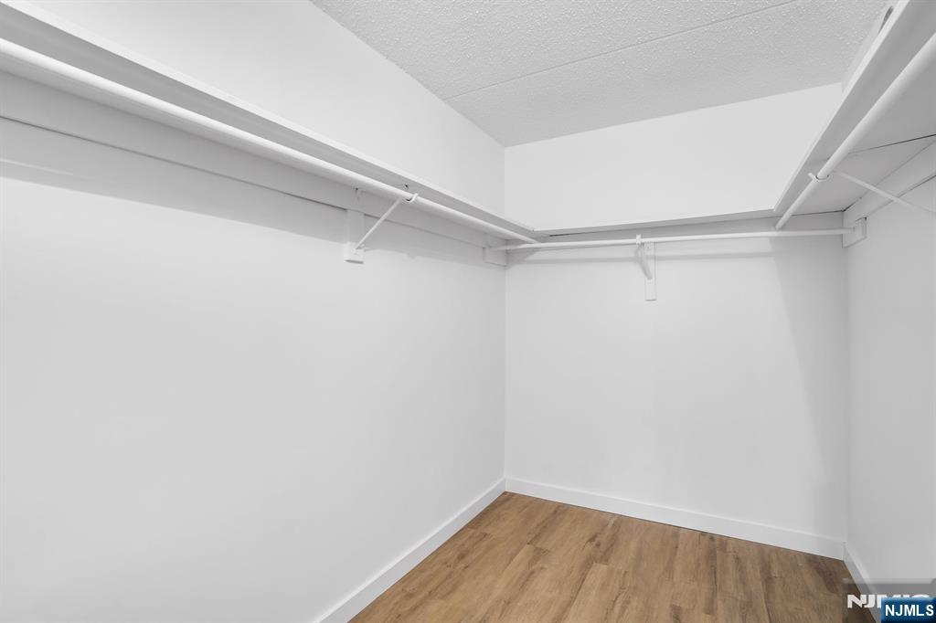 1055 River Road, Unit 809 Edgewater, NJ 07020 - Photo 20 of 38