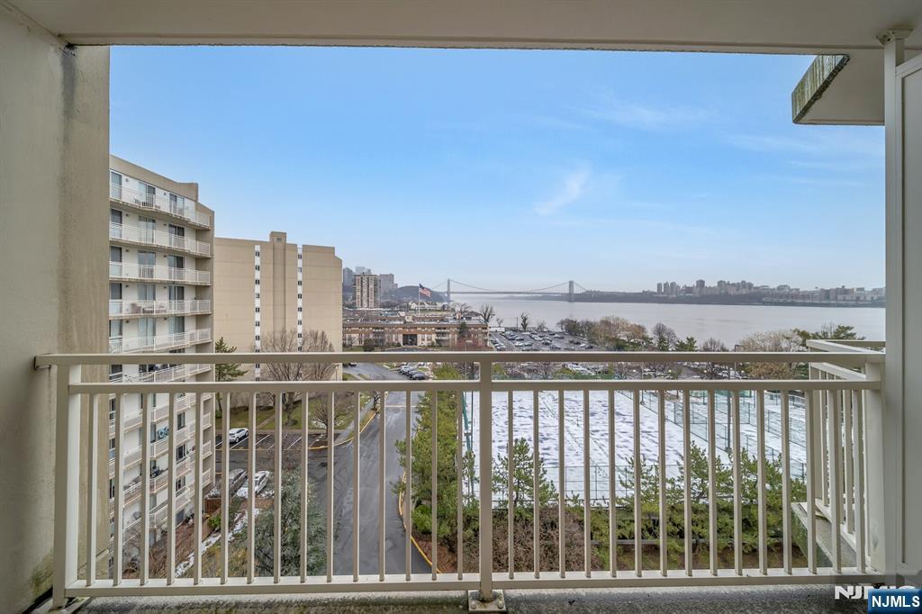 1055 River Road, Unit 809 Edgewater, NJ 07020 - Photo 33 of 38