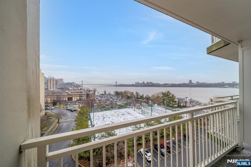 1055 River Road, Unit 809 Edgewater, NJ 07020 - Photo 34 of 38