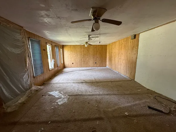 $106,000 | 104-106 Gaston Street, Sterling, IL 61081