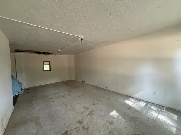 $106,000 | 104-106 Gaston Street, Sterling, IL 61081