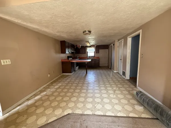 $106,000 | 104-106 Gaston Street, Sterling, IL 61081