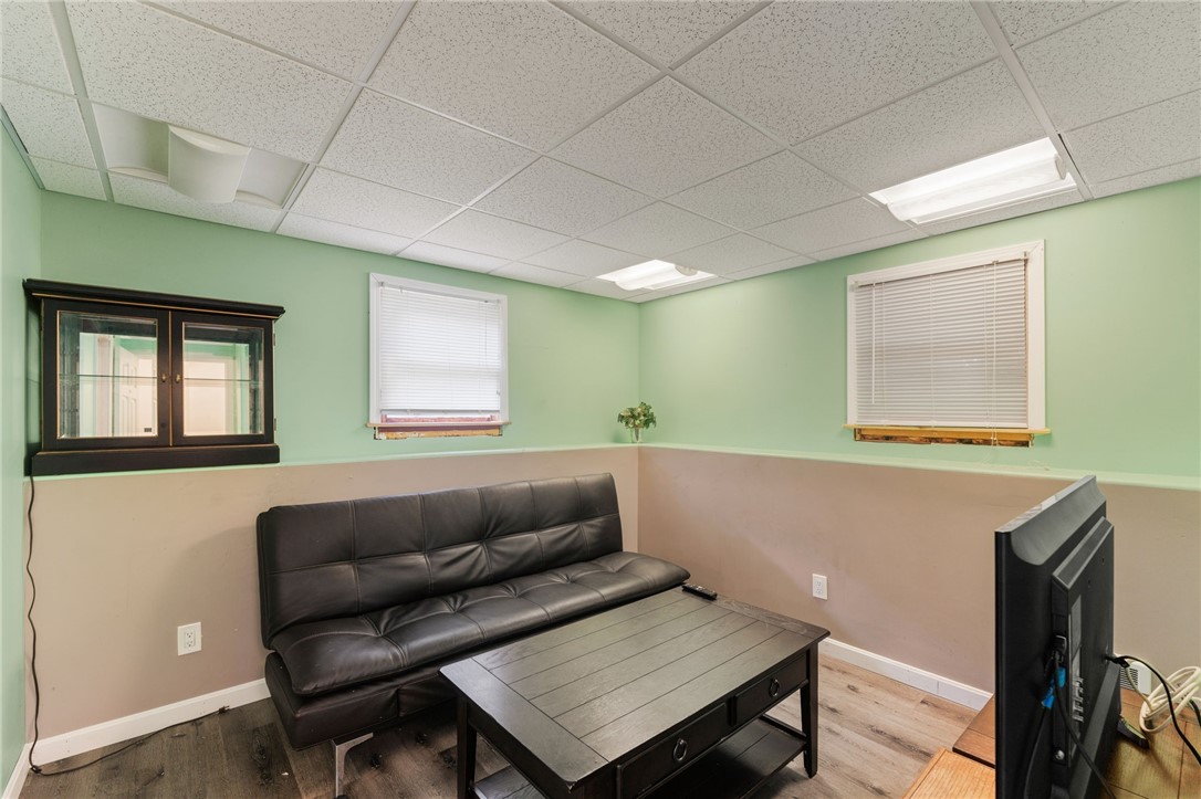 22 Centennial Street Coventry, RI 02816 - Photo 11 of 13