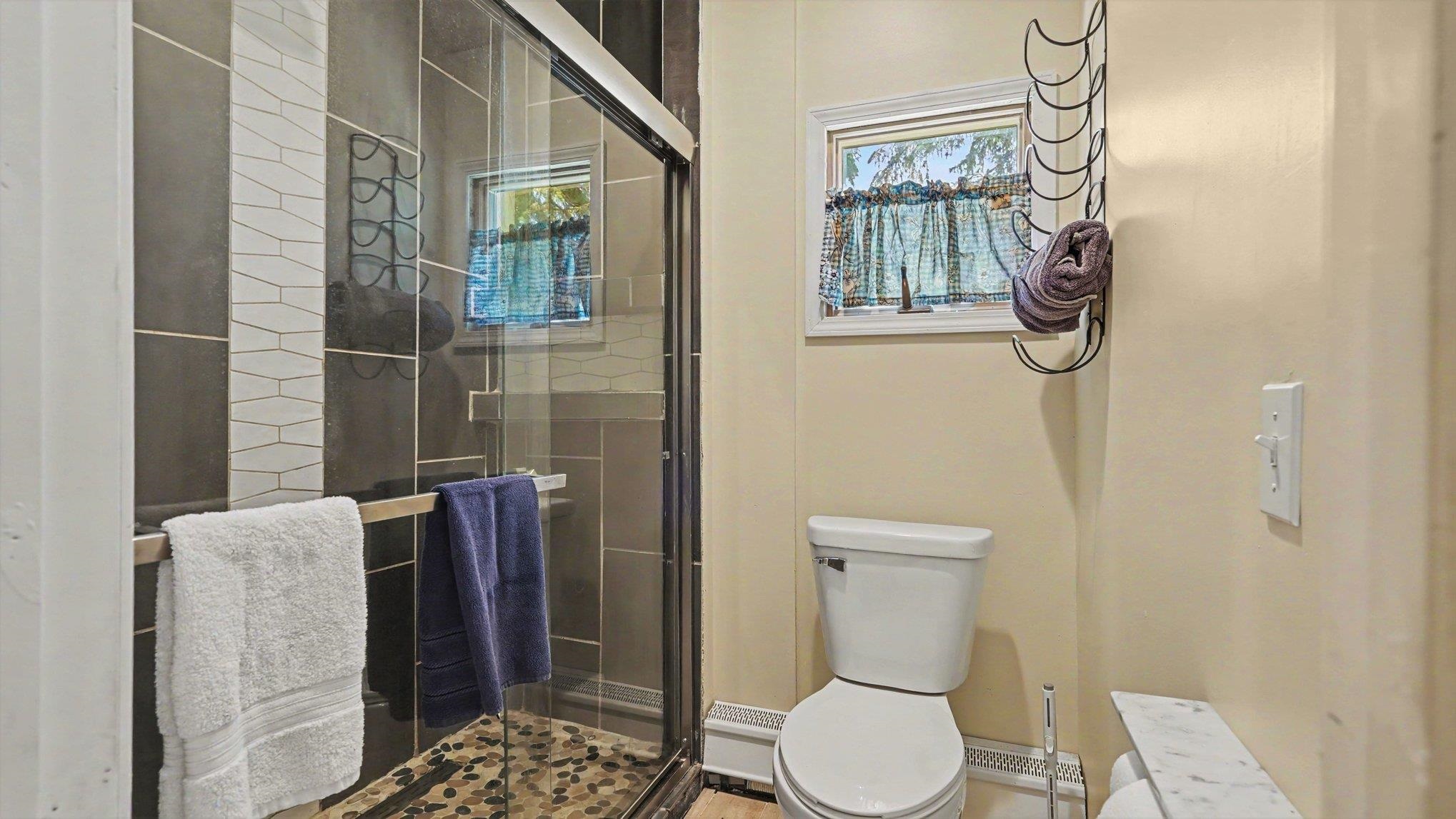4250 Dickerson Road Akron, MI 48701 - Photo 21 of 32