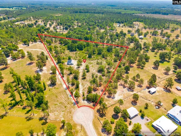 $195,000 | 443 Hound Holw Road, Camden, SC 29020
