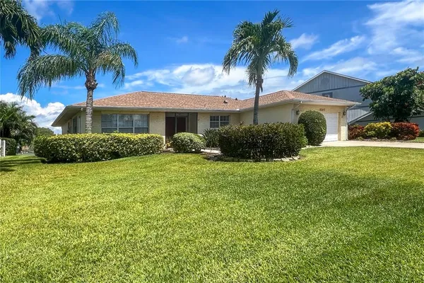 $524,900 | 5207 88th Street West, Bradenton, FL 34210