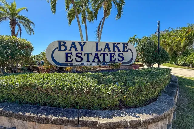 $544,900 | 5207 88th Street West, Bradenton, FL 34210