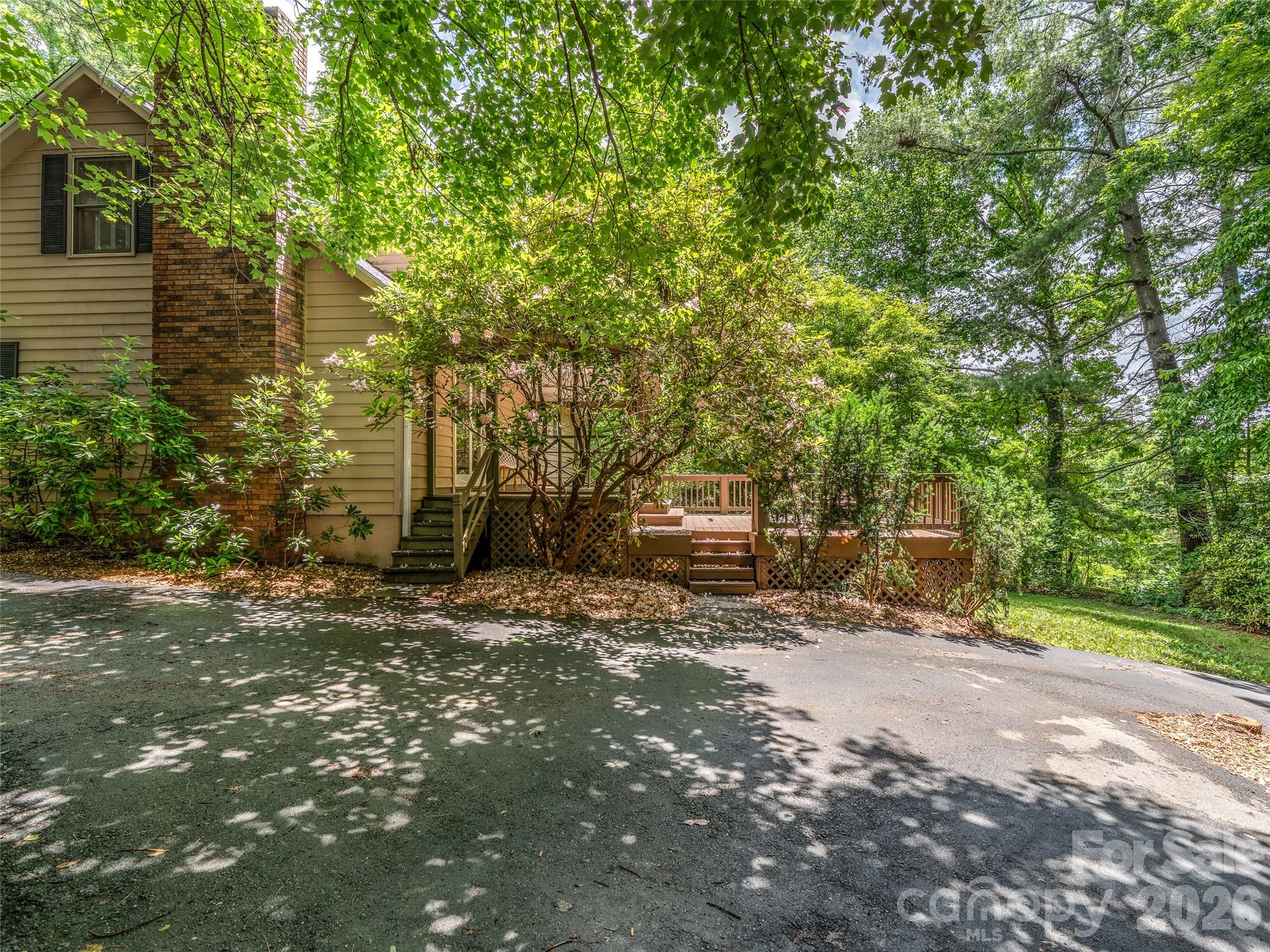 25 Blueberry Lane Fairview, NC 28730 - Photo 5 of 48