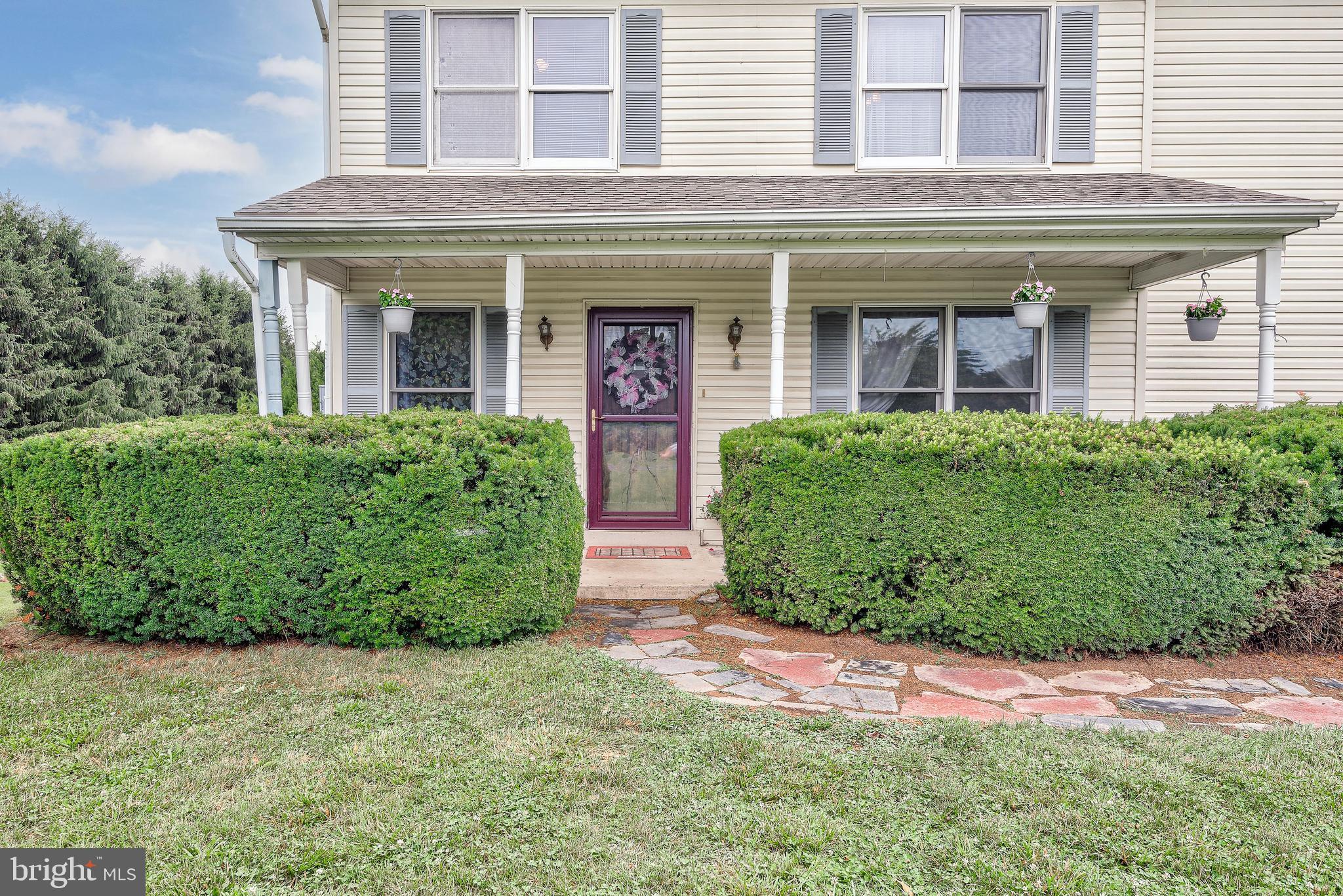 43 Hoover Road Carlisle, PA 17015 - Photo 2 of 41 Front Entry