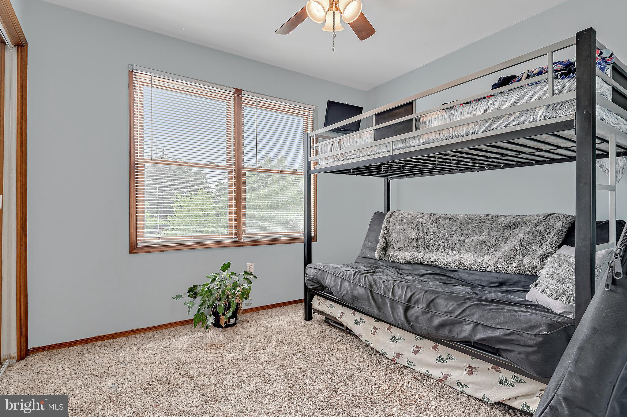 43 Hoover Road Carlisle, PA 17015 - Photo 14 of 41 Bedroom 2