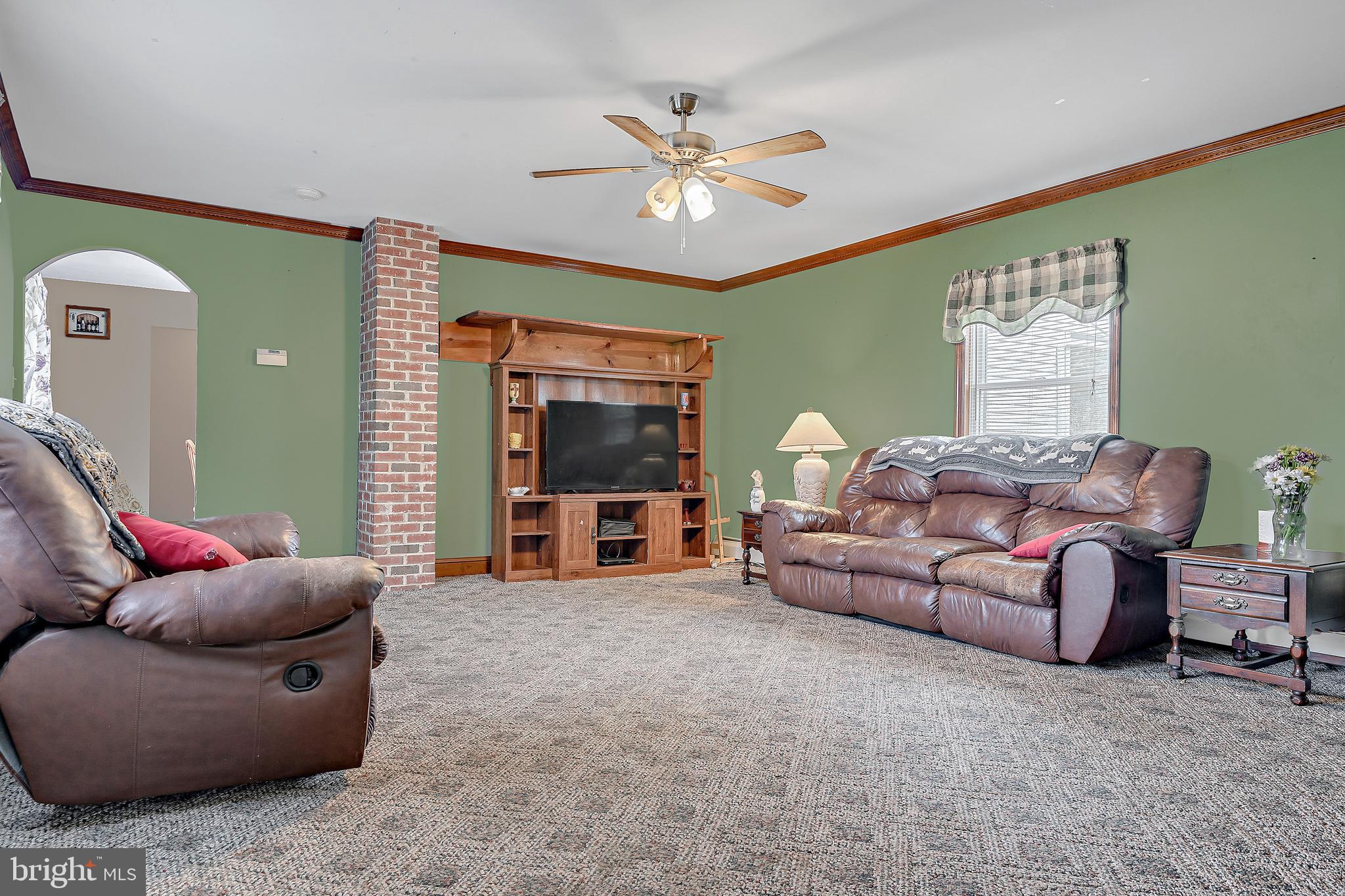 43 Hoover Road Carlisle, PA 17015 - Photo 23 of 41 Family Room