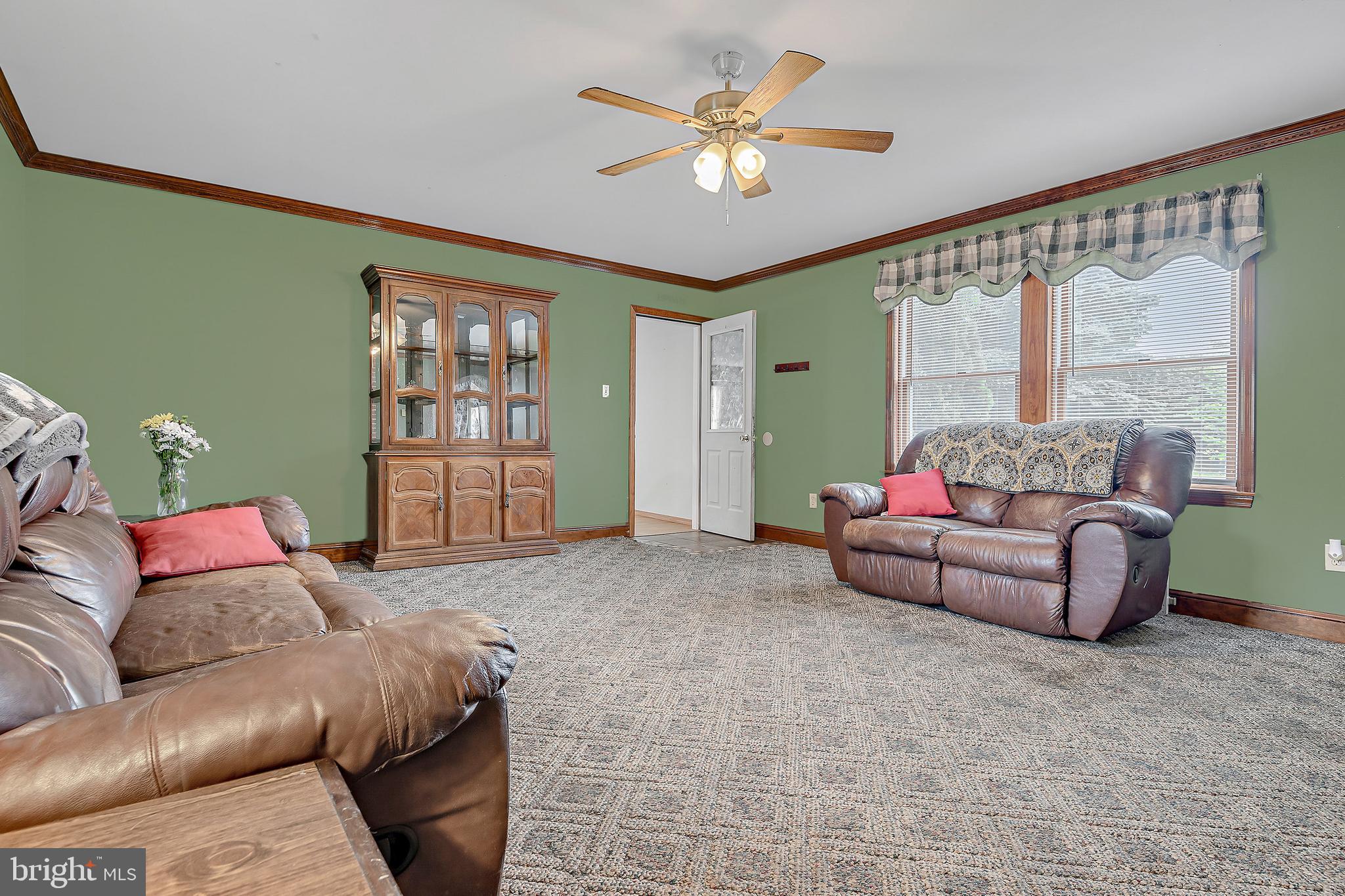43 Hoover Road Carlisle, PA 17015 - Photo 24 of 41 Family Room
