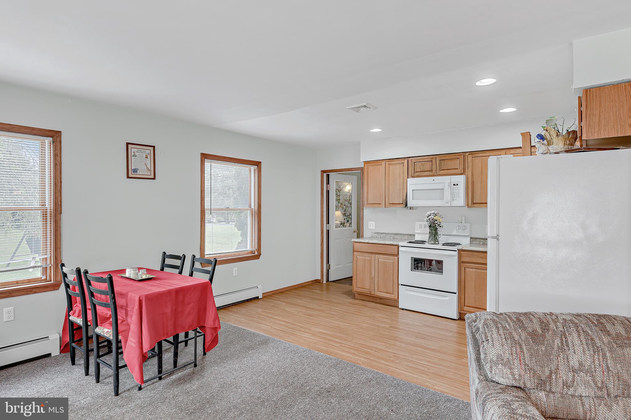 43 Hoover Road Carlisle, PA 17015 - Photo 26 of 41 Living Room into Kitchen