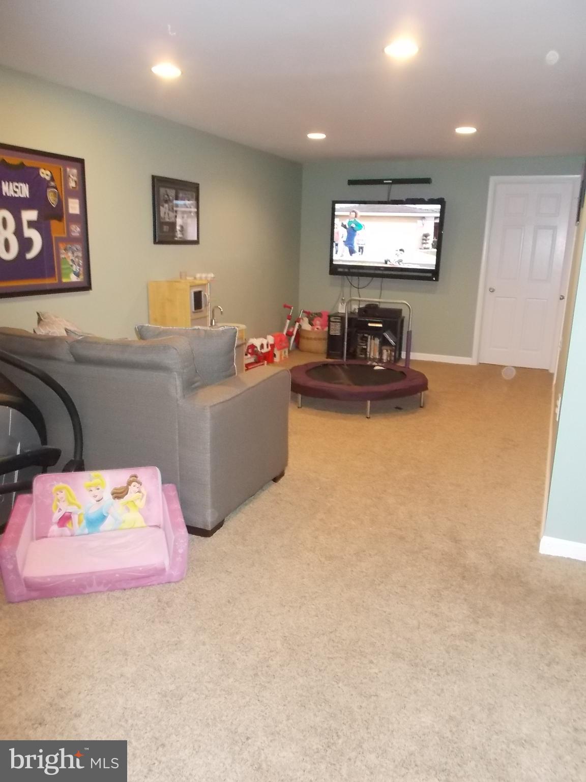708 Edgewood Road Linthicum, MD 21090 - Photo 27 of 29
