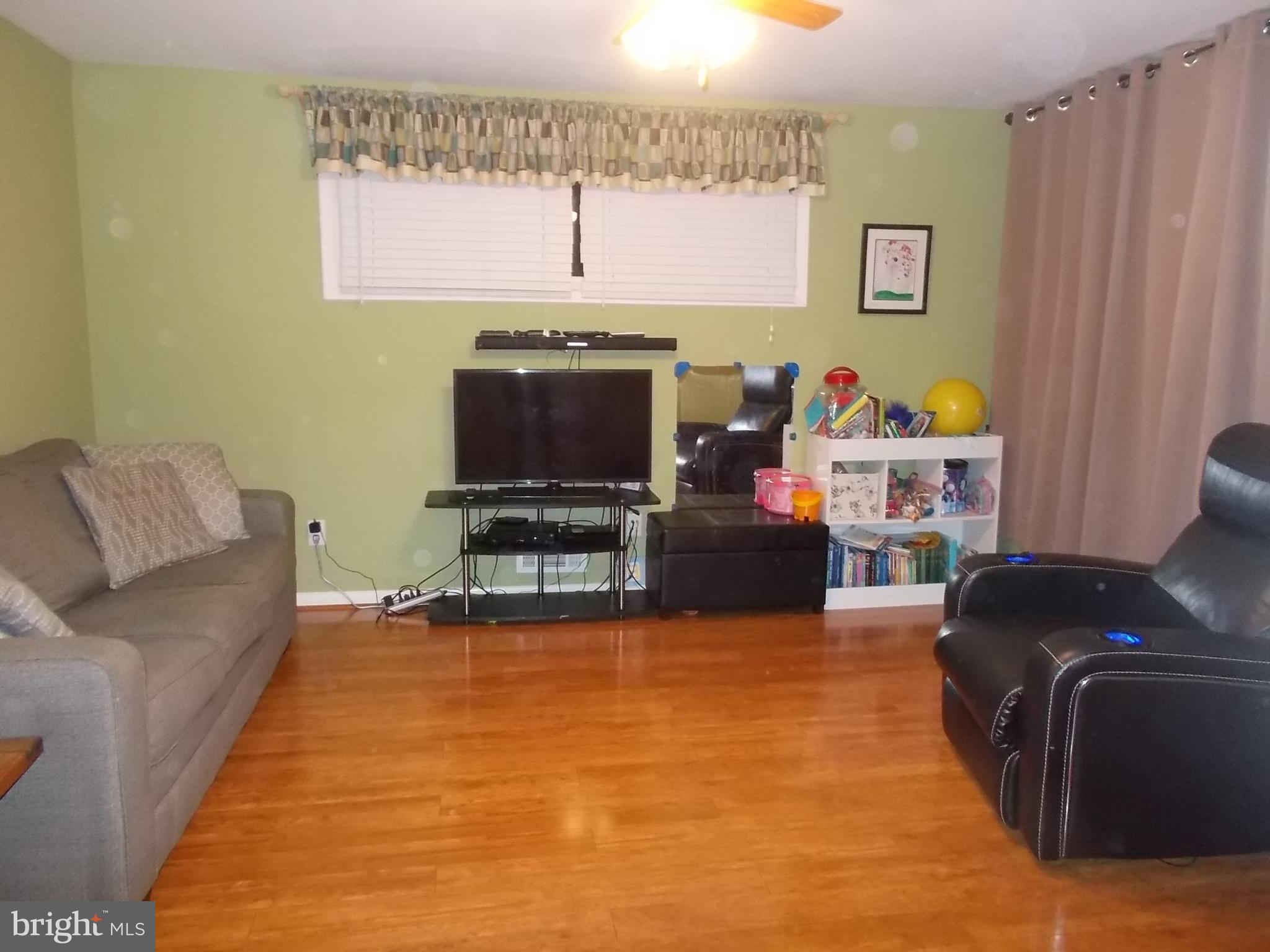 708 Edgewood Road Linthicum, MD 21090 - Photo 9 of 29