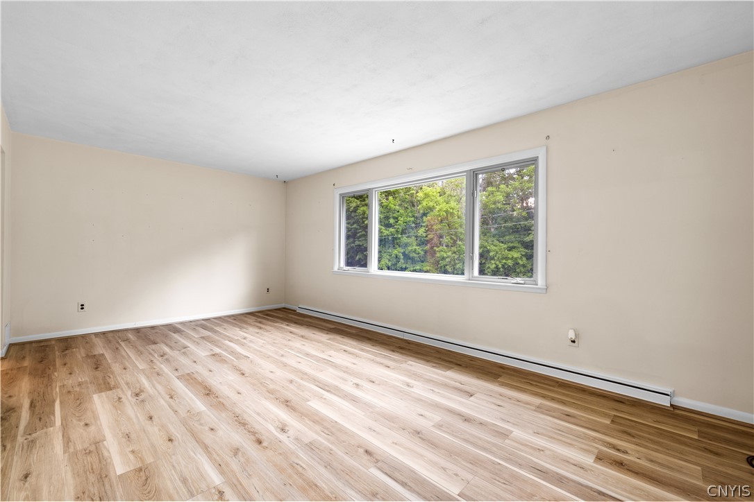 6 Roman Road New Hartford, NY 13413 - Photo 15 of 27