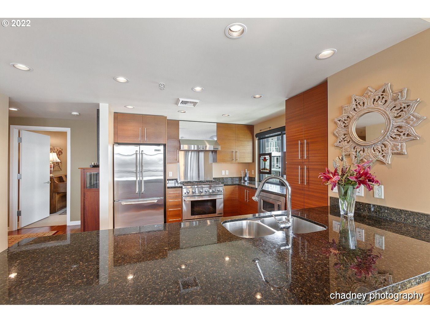 1830 Northwest Riverscape Street, Unit 509 Portland, OR 97209 - Photo 8 of 26 Gallery Image 8
