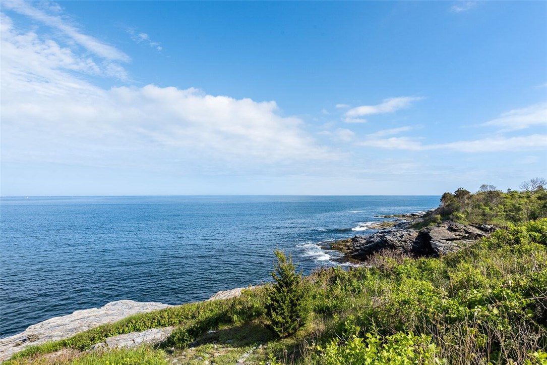 609 Beavertail Road Jamestown, RI 02835 - Photo 36 of 37