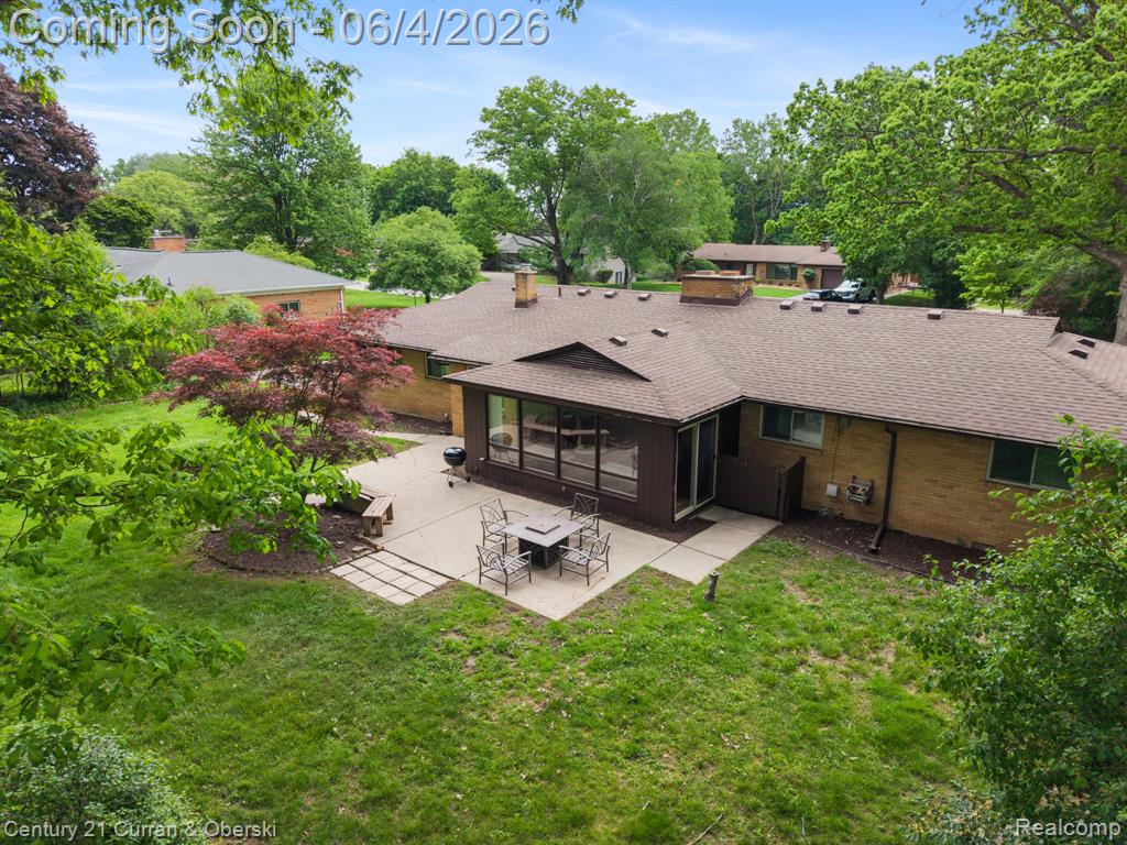 36634 West Lyman Road Farmington, MI 48331 - Photo 47 of 53 Gallery Image 47