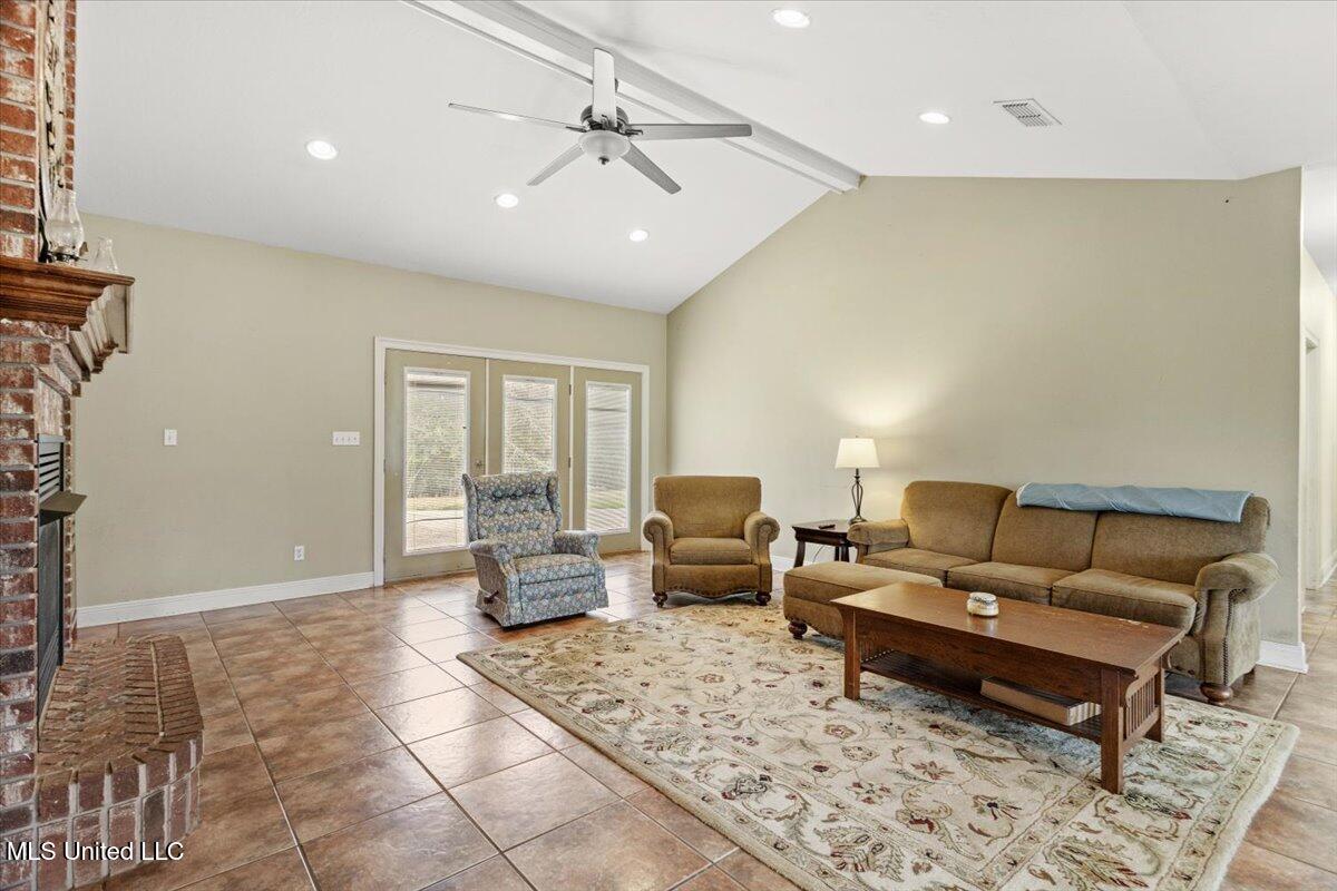 370 Taylor Cemetery Road Wiggins, MS 39577 - Photo 11 of 41 11-Living Room