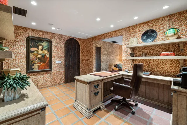 $9,300,000 | 535 North Belardo Road, Palm Springs, CA 92262