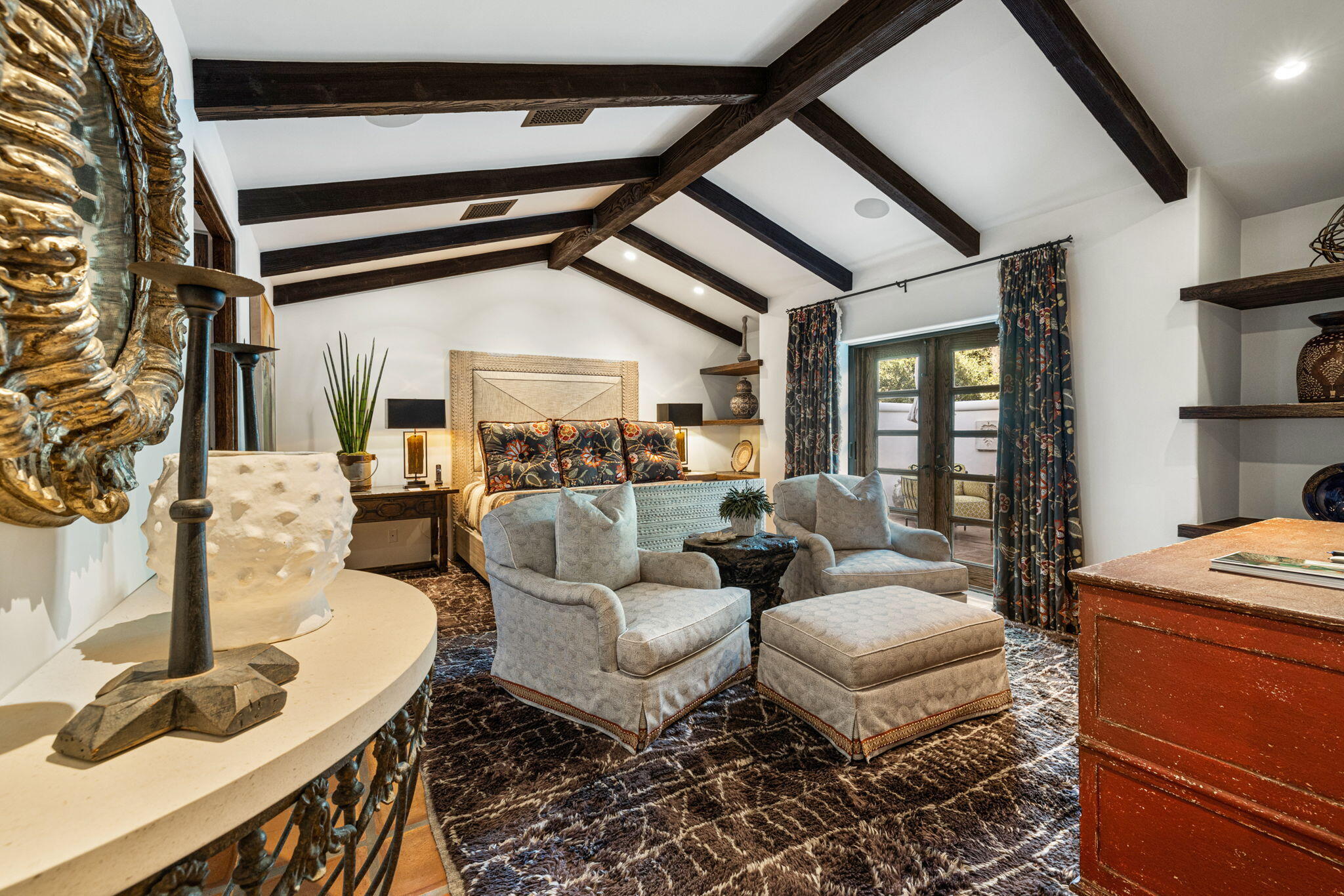 535 North Belardo Road Palm Springs, CA 92262 - Photo 39 of 45 a living room with furniture and a floor to ceiling window