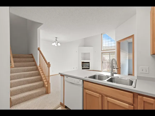 $259,900 | 6815 Pine Crest Trail South, Cottage Grove, MN 55016