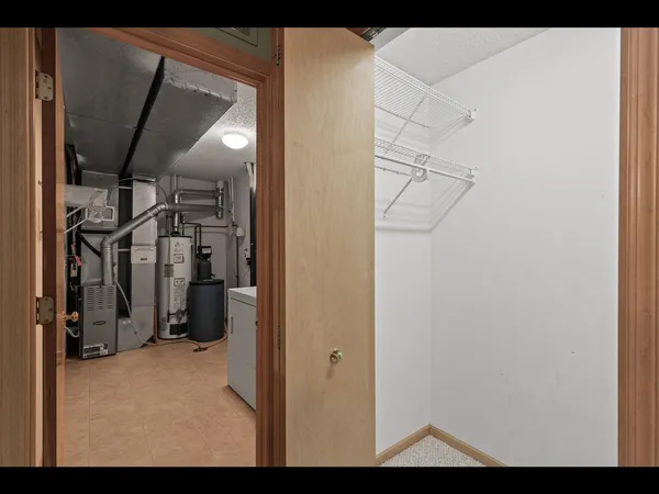 $259,900 | 6815 Pine Crest Trail South, Cottage Grove, MN 55016
