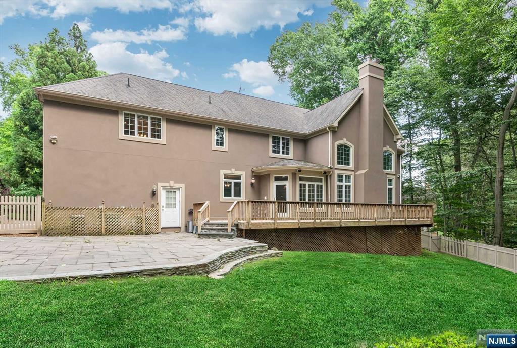 11 Cobblestone Drive Upper Saddle River, NJ 07458 - Photo 40 of 45