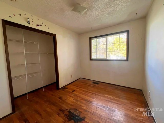 $220,000 | 905 West Adams Street, Garfield, WA 99130