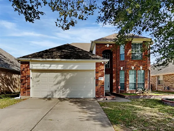 $2,295 | 19714 Oakwood Falls Trail, Houston, TX 77084