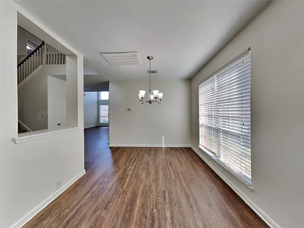 $2,295 | 19714 Oakwood Falls Trail, Houston, TX 77084