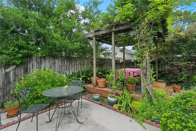 $950,000 | 316 Millaudon Street, New Orleans, LA 70118