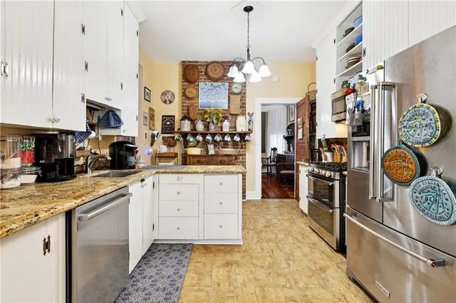 $950,000 | 316 Millaudon Street, New Orleans, LA 70118