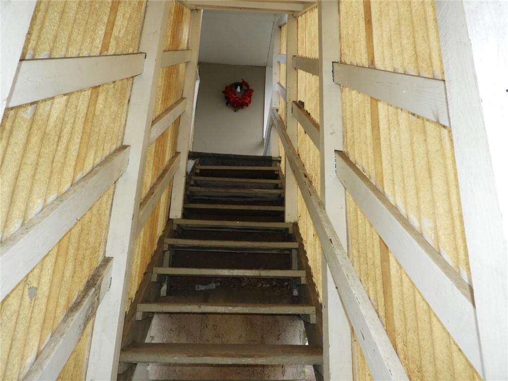 908 Walnut Street Anderson, IN 46012 - Photo 20 of 32