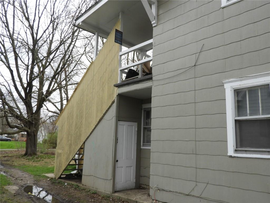 908 Walnut Street Anderson, IN 46012 - Photo 22 of 32