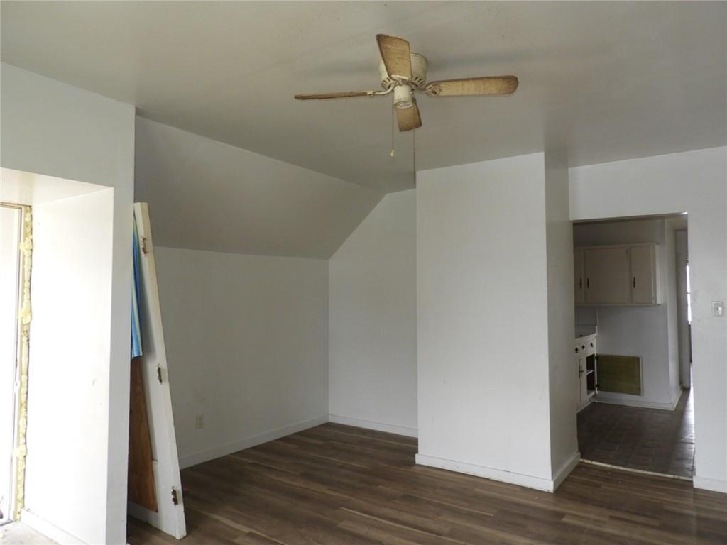 908 Walnut Street Anderson, IN 46012 - Photo 24 of 32