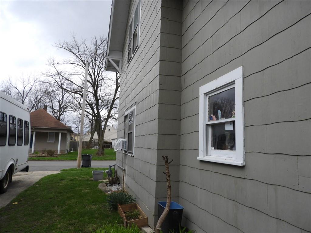908 Walnut Street Anderson, IN 46012 - Photo 31 of 32