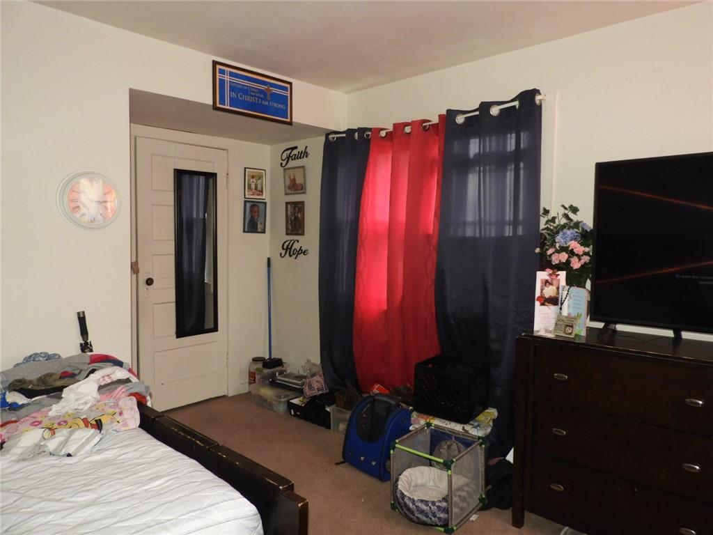 908 Walnut Street Anderson, IN 46012 - Photo 6 of 32