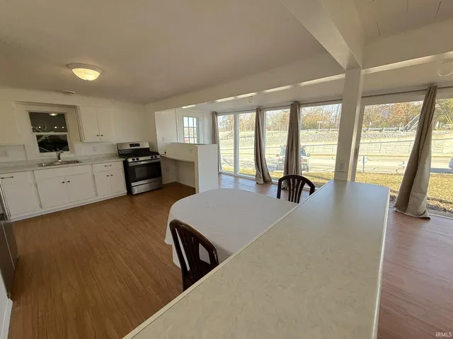 $149,900 | 2406 North W Shafer Drive, Monticello, IN 47960